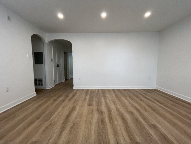 Photo - 6411 Malvern Ave Unidad Apt 2F