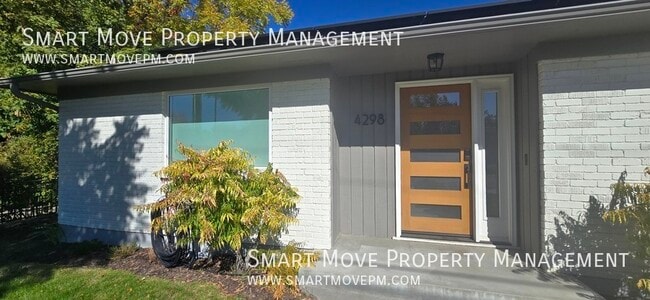Photo - 4298 Catalpa-