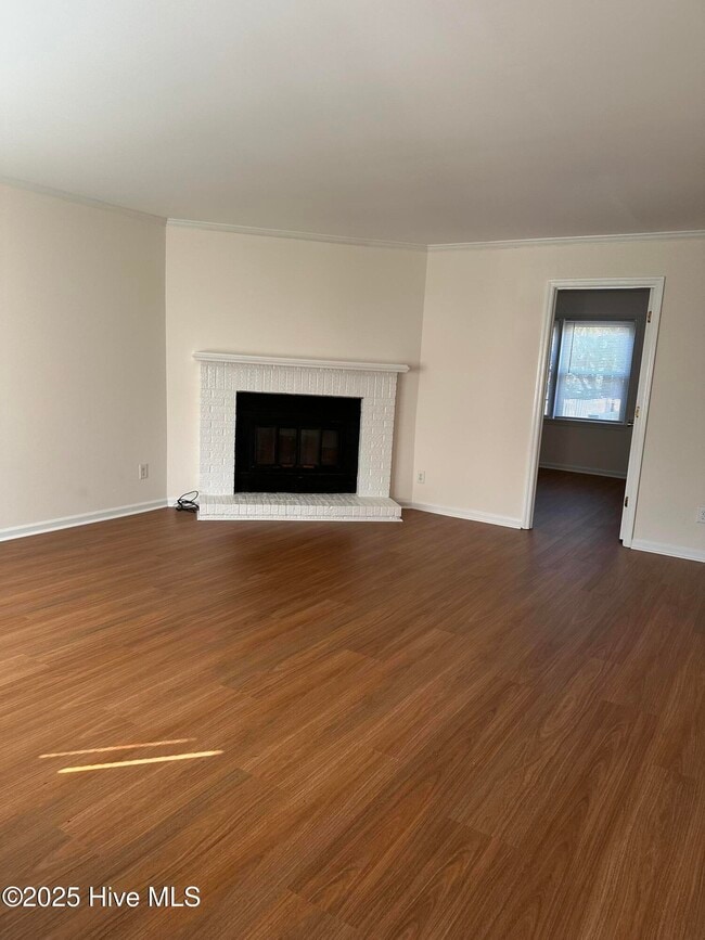 Photo - 3439 Regency Dr