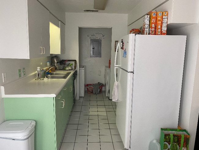 Photo - 3600 SW 23rd St Unit 26
