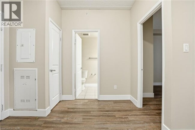 Photo - 149 Main St W Unit 309