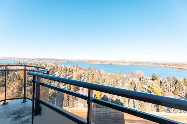 Photo - Glenmore Gardens Towers