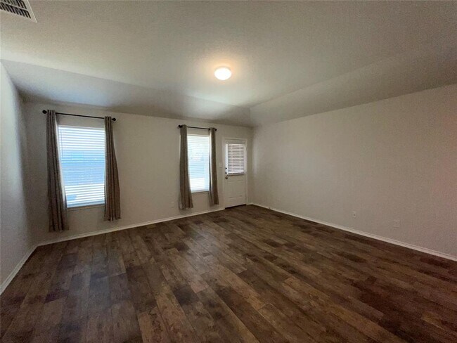 Photo - 29653 Spring Copper