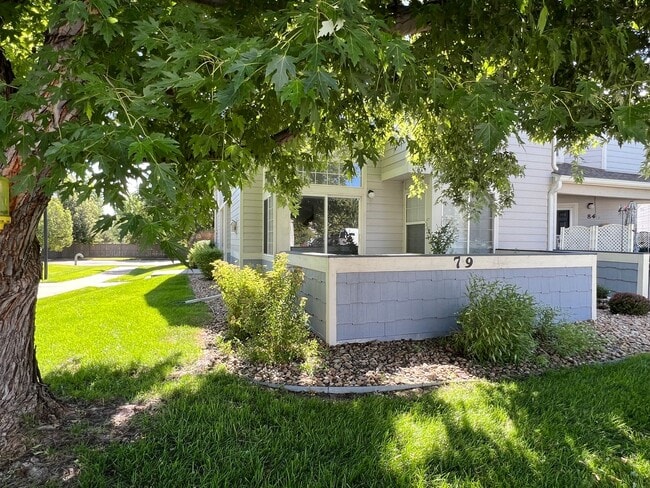 Photo - Charming 2 Bed/1.5 Townhome in Fabulous Lo...