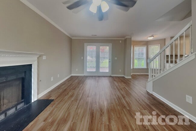 Photo - 4009 Auburn Hills Dr