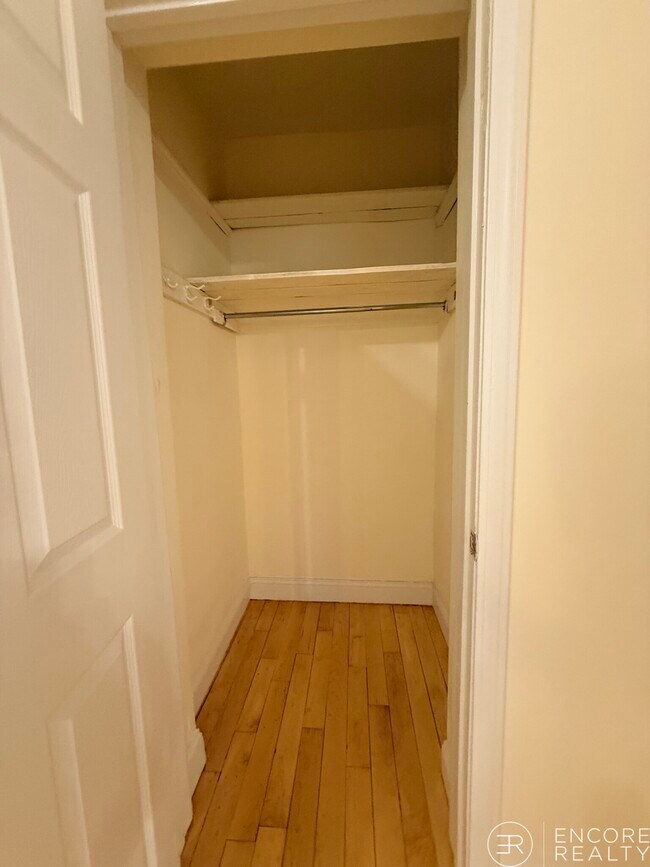 Photo - 1555 Beacon St Unit 2