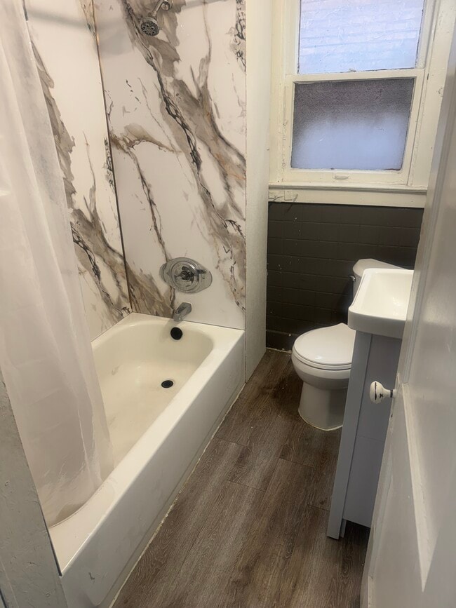 Photo - 11346 Belleterre St