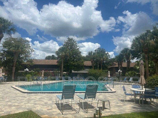 Photo - 180 Magnolia Woods Ct Unidad #8A Rental