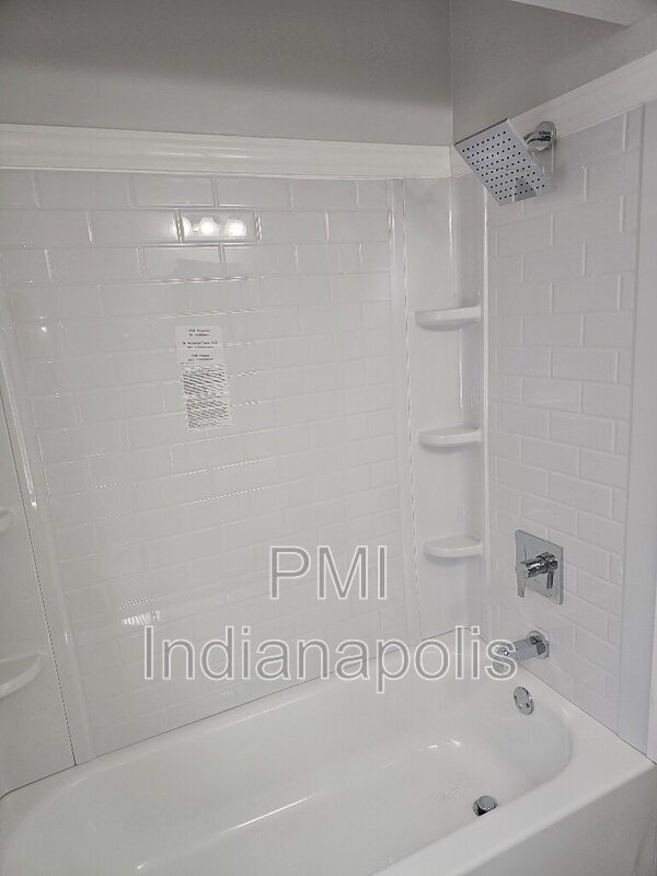 Photo - 2926 E 17th St Unidad B