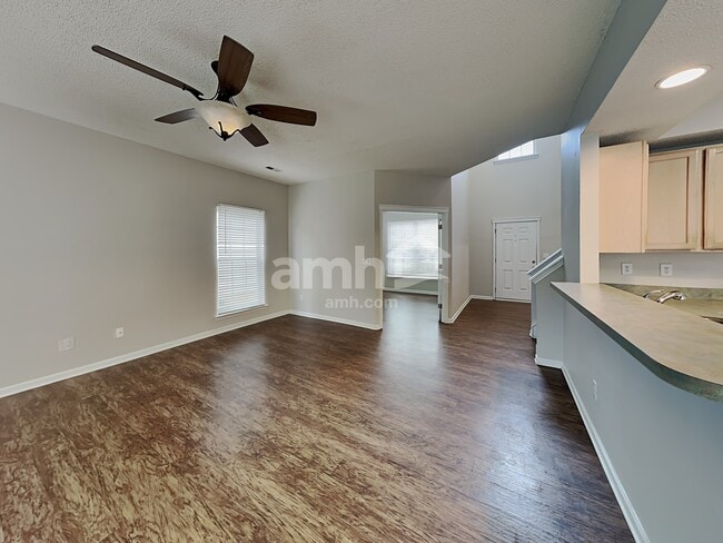 Photo - 7537 Sparkleberry Dr