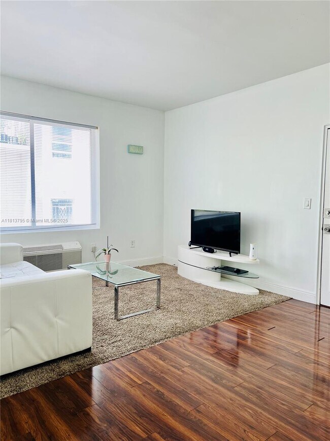Photo - 320 80th St Unit 6
