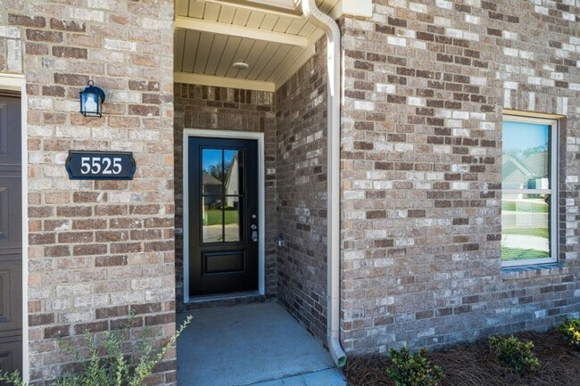 Photo - 5525 Blue Jay Cir