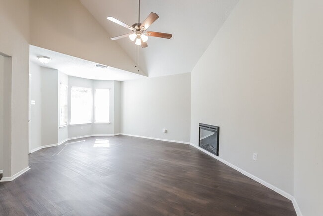 Photo - 10318 Bushy Creek Dr