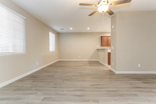 Photo - 9937 Fountain Walk Ave