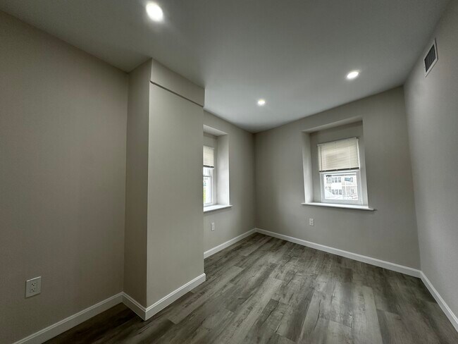 Photo - 57 Bennington St Unit 4