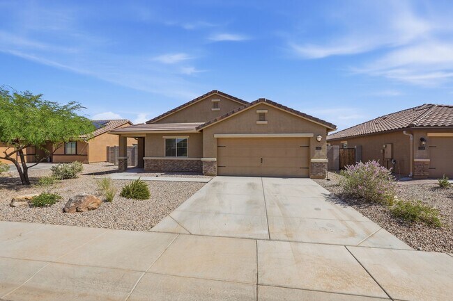 Photo - 4bedroom 2 bath single family home!