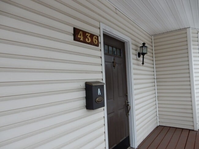 Photo - Elm/436 Unit A