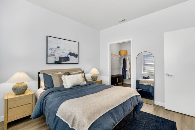 Villas at 28th