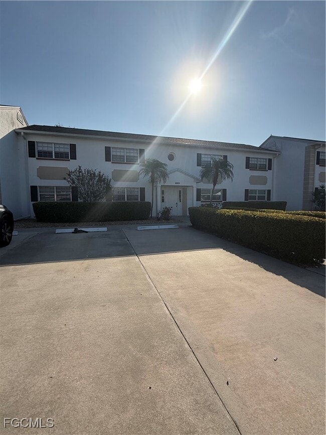 Building Photo - 7035 Cedarhurst Dr Unit 12A