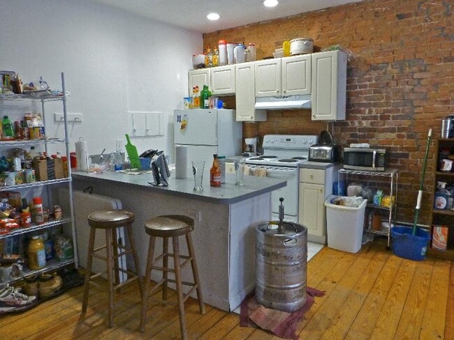 Photo - 610 Columbus Ave Unit 4