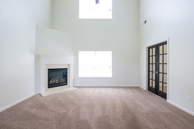 Photo - 185 Stillwood Dr