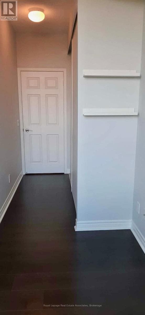 Photo - 339 Rathburn Rd W Unit 515