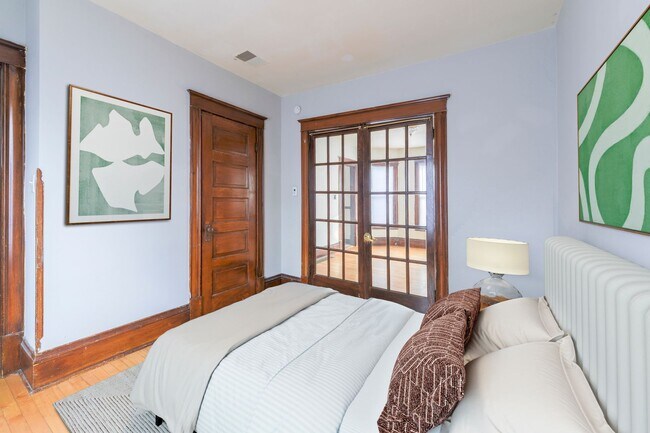 Photo - 2212 Glenwood Ave Unit 1