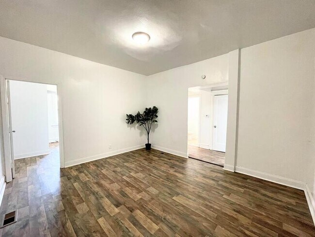 7370 Pasadena Blvd Unit 1