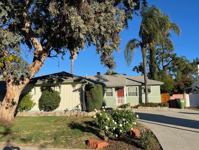 Photo - 9320 Odessa Ave