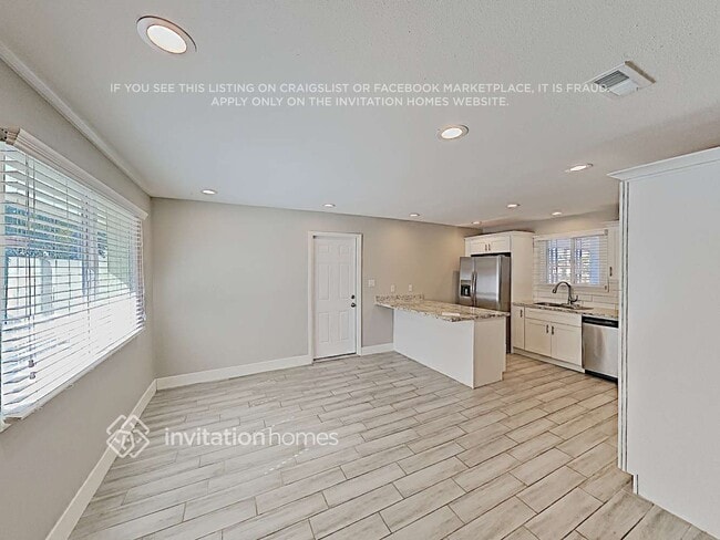 Photo - 3105 S Jentilly Ln