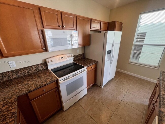 Photo - 17065 SW 93rd St