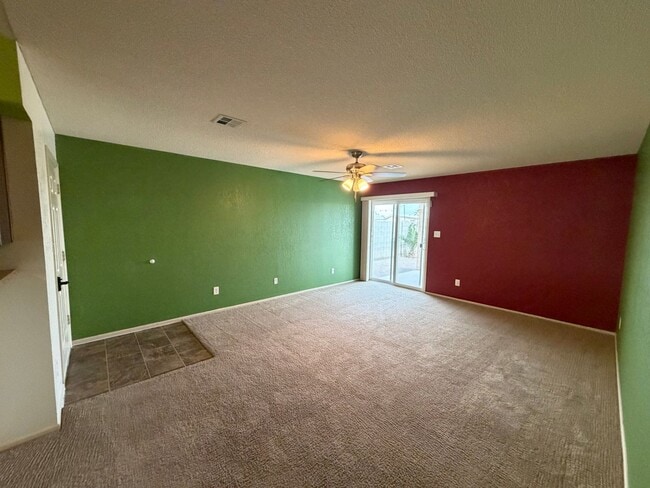 Photo - POOL & SOLAR HOME!