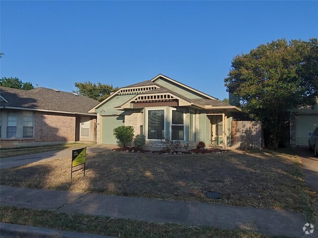 Building Photo - 16817 Village Oak Loop Rental