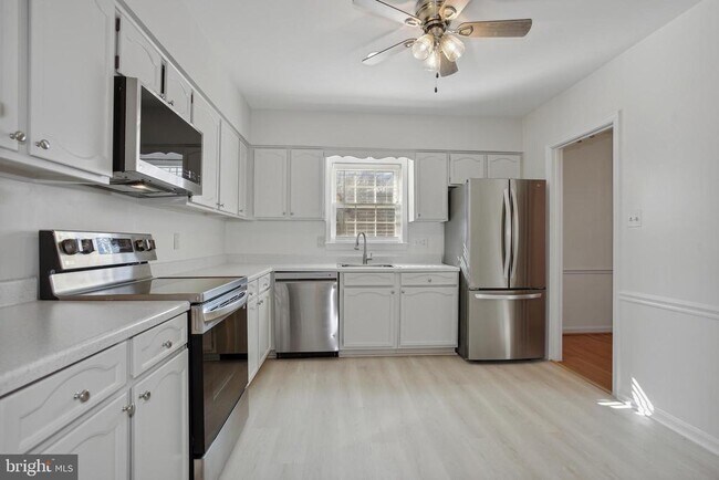 Photo - 6815 Melrose Dr Casa Adosada