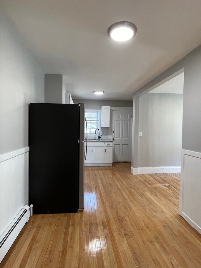 Photo - 40 Mulberry St Unit 2