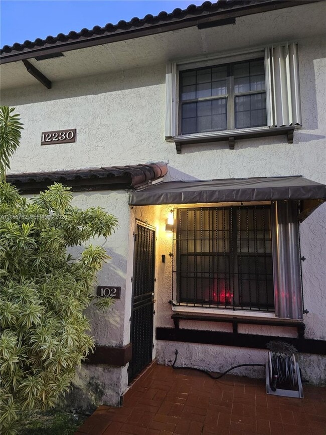 Building Photo - 12230 SW 16th Terrace Unit J-102