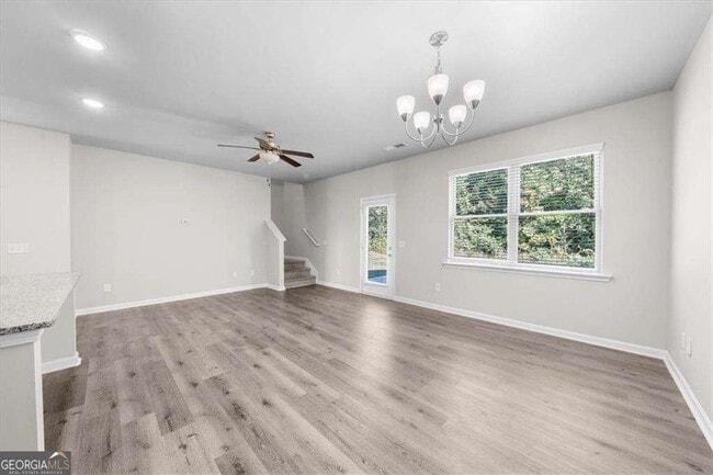 Building Photo - 204 Vickery Ln