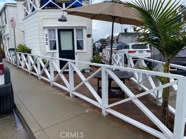 Photo - 214 Topaz Ave