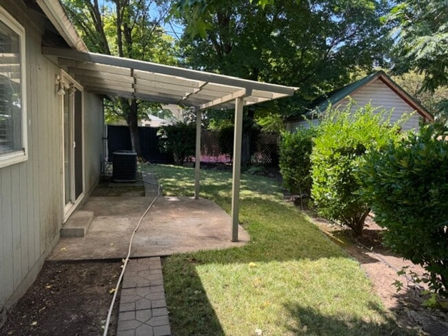 602 S Holly St Unidad 602