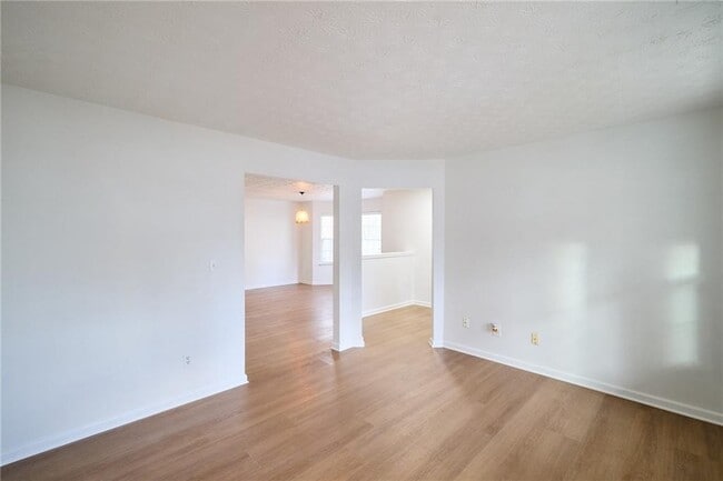 Photo - 3501 Bogan Mill Rd NE