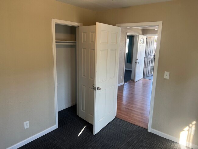 Bedroom 2 - 2218 Naomi Ave Unidad 1