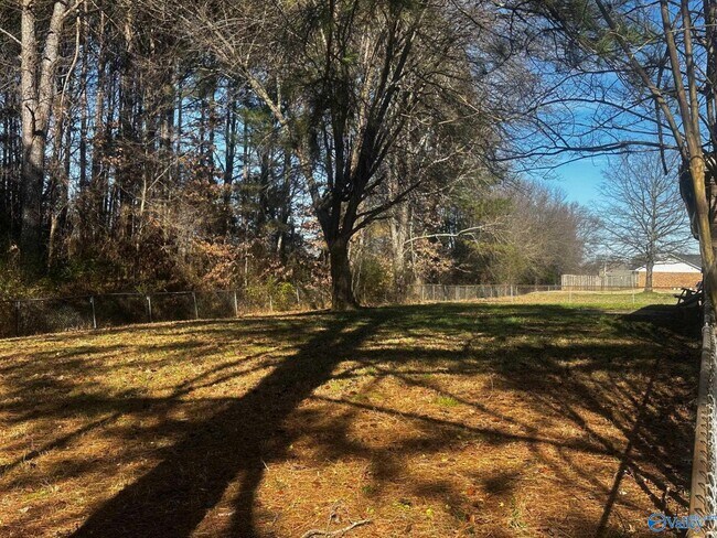 Photo - 300 N Oxford Cir