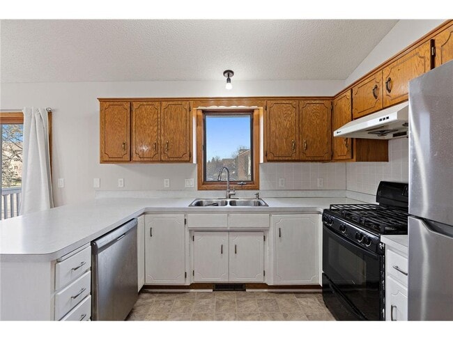 Photo - 15720 Gallery Ave