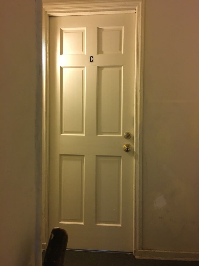 Photo - 393 E 15th Ave Unit Apt C
