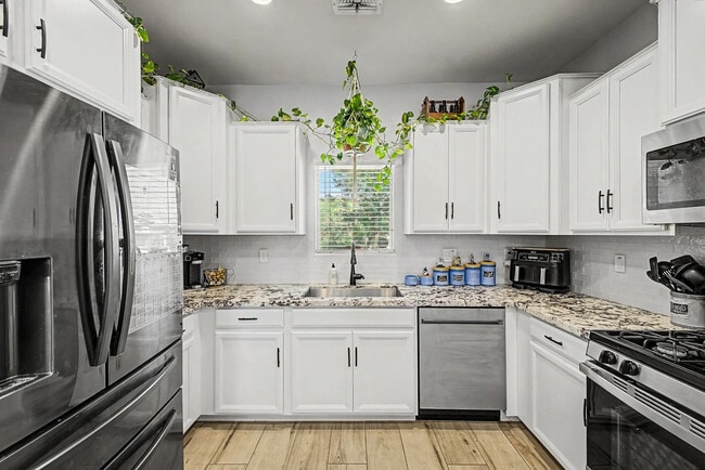 Photo - 16719 W Rowel Rd