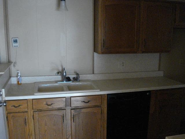 Photo - 1704 Cordell St