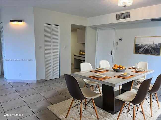 Photo - 3600 Mystic Pointe Dr Unit 511