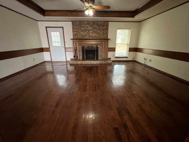 Photo - 203 Kimball Dr