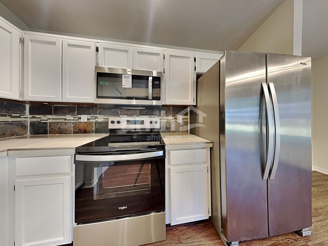 Photo - 1028 Chelsea Parc Dr