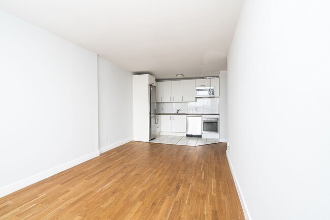 Photo - 800 Richmond St W Unit 818